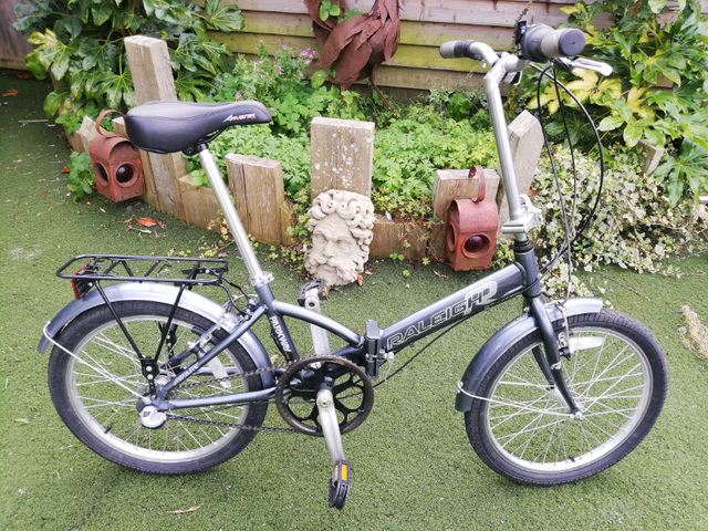 raleigh parkway folding bike